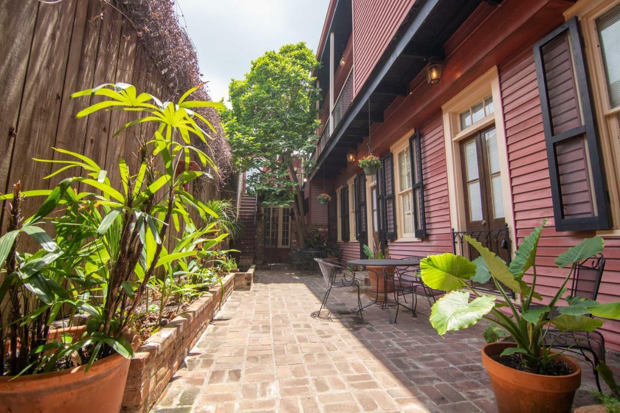 The Courtyards French Quarter Guesthouse Nowy Orlean Zewnętrze zdjęcie