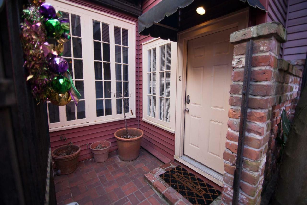 The Courtyards French Quarter Guesthouse Nowy Orlean Zewnętrze zdjęcie